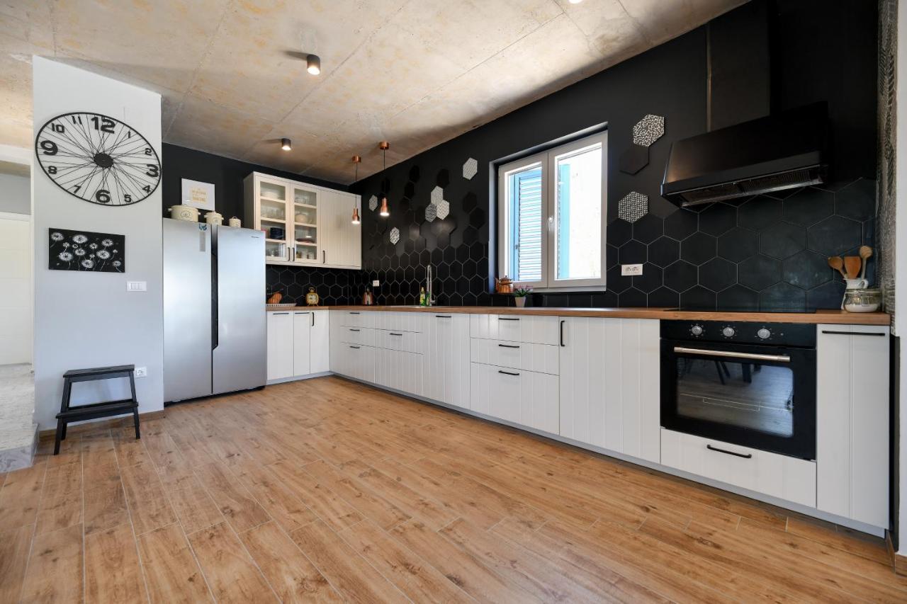 Villa Padelin Sukošan Екстериор снимка