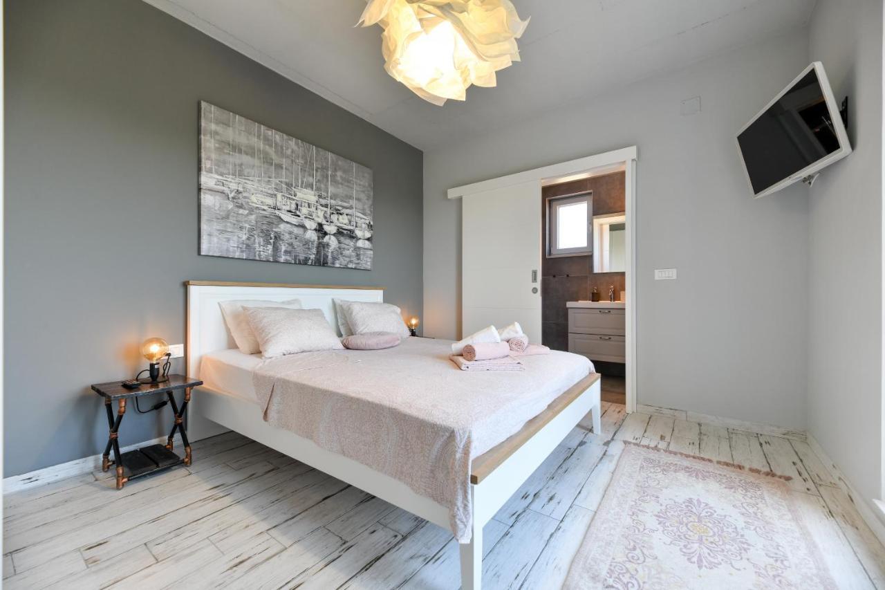 Villa Padelin Sukošan Екстериор снимка
